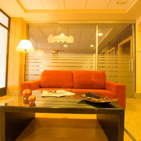 Dona Paula Otel Garray