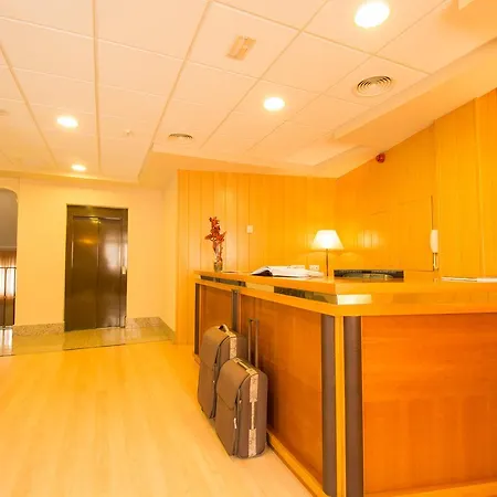 Dona Paula Otel 3*