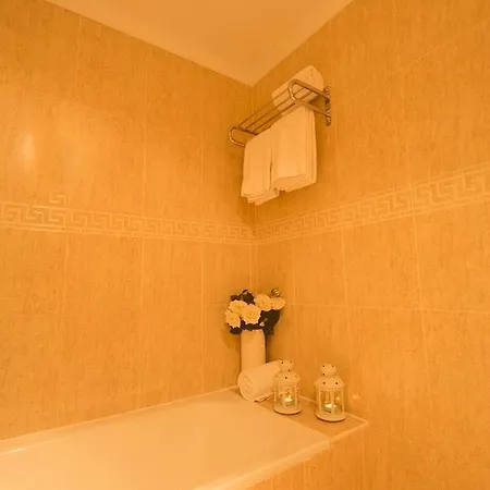 Dona Paula 3* Garray